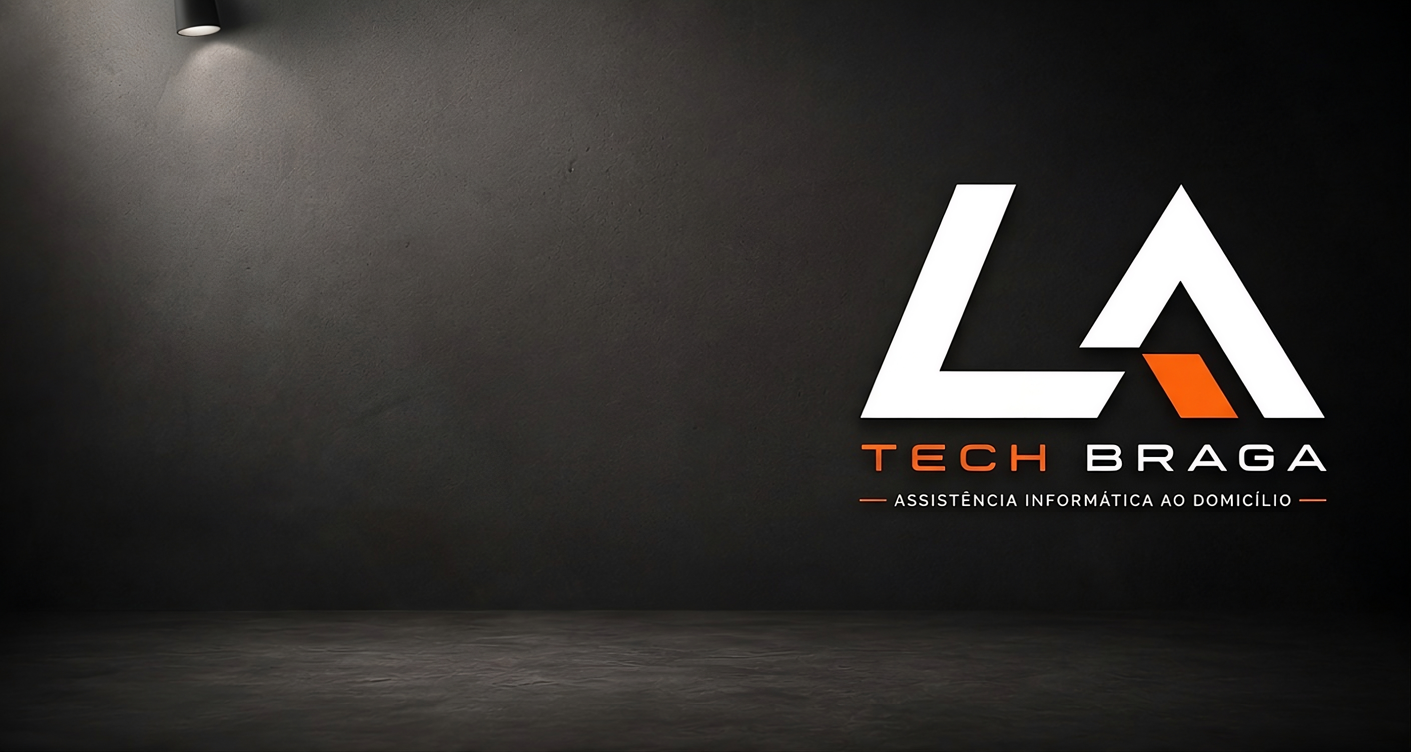L.A. Tech Braga — Logo e identidade